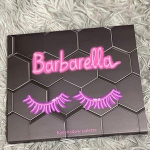 NWT BEE BEAUTY London Barbarella Eyeshadow Palette